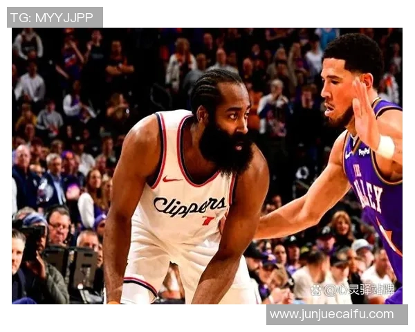 德文布克带领太阳队冲击NBA总冠军的梦想与挑战 德文布克带领太阳队冲击NBA总冠军的梦想与挑战